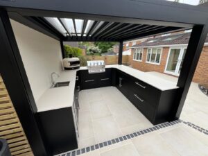 Porcelain outdoor kitchen