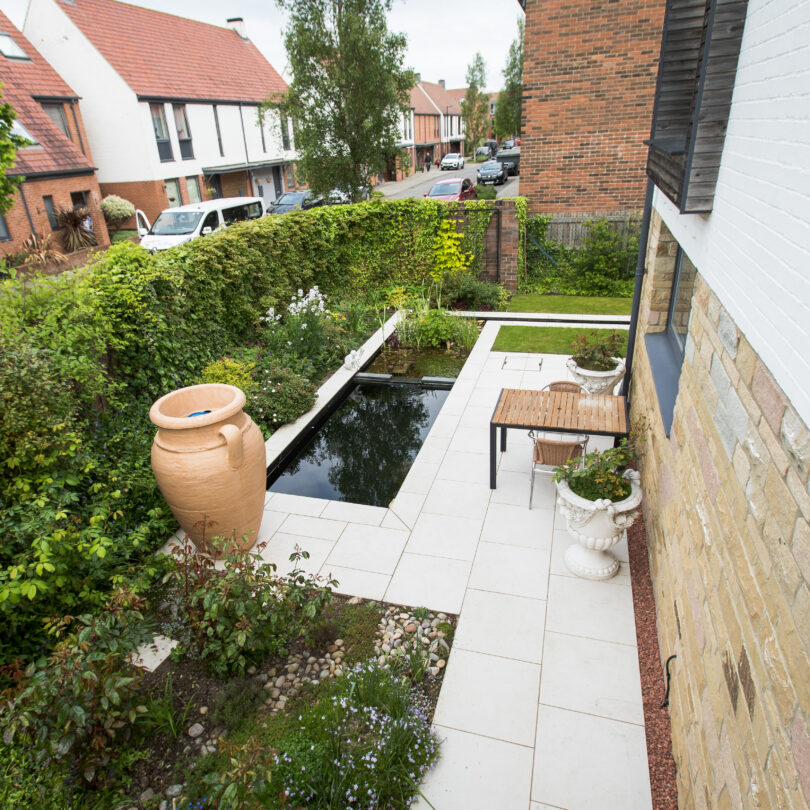 Contemporary Townhouse Water Garden York