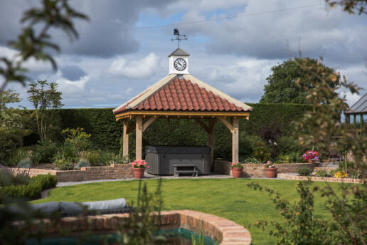 Hot Tub oak Structure
