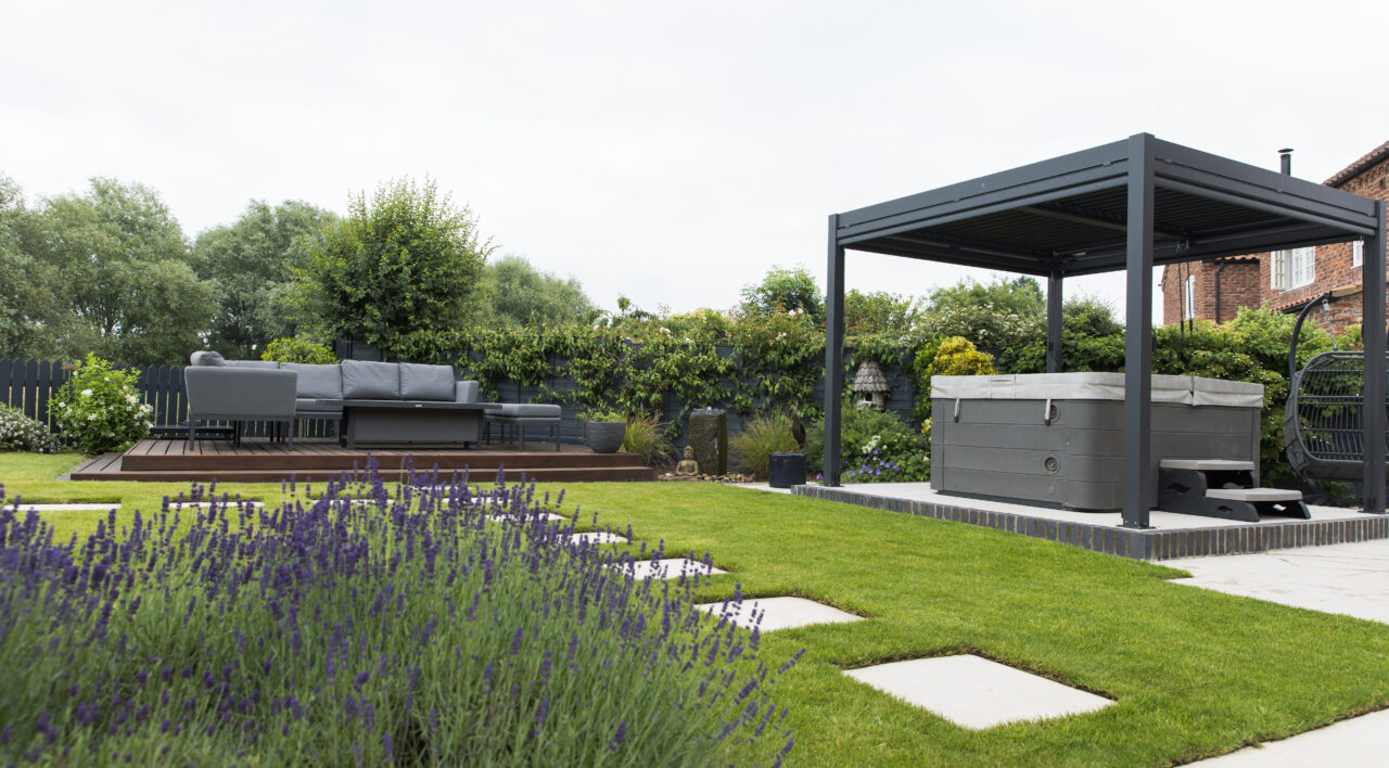 Modern garden in Cawood